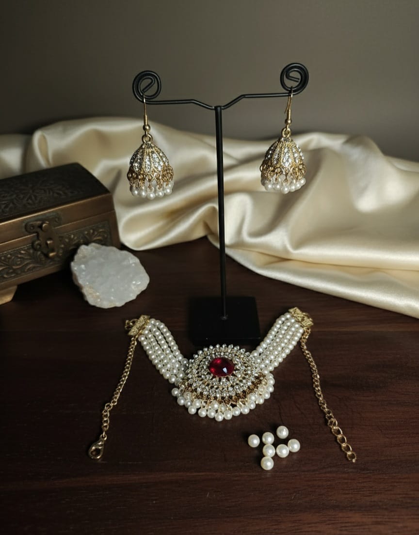 Elegant Pearl Choker Set