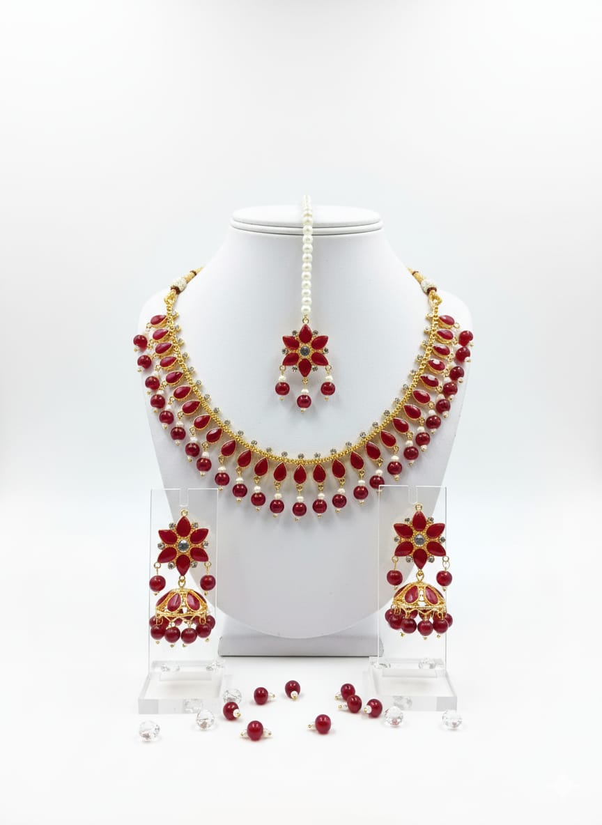 Royal grace choker set